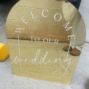 Gold Welcome Wedding Sign